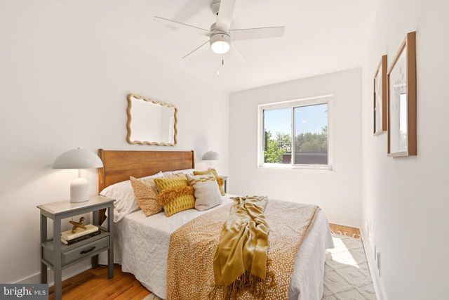 2206 16TH ST NE, Washington, DC 20018