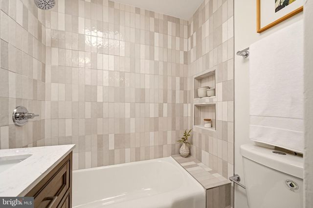 2206 16TH ST NE, Washington, DC 20018
