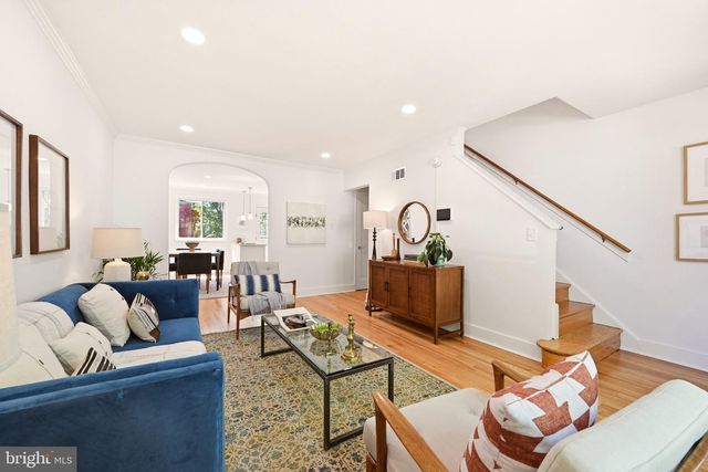 2206 16TH ST NE, Washington, DC 20018
