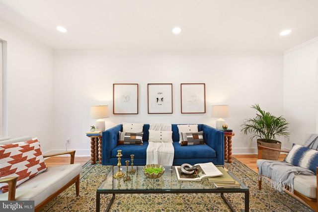 2206 16TH ST NE, Washington, DC 20018
