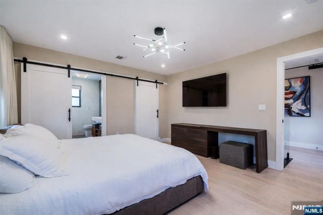 1013 Boulevard, New Milford, NJ 07646