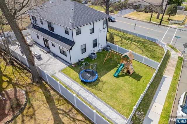 1013 Boulevard, New Milford, NJ 07646