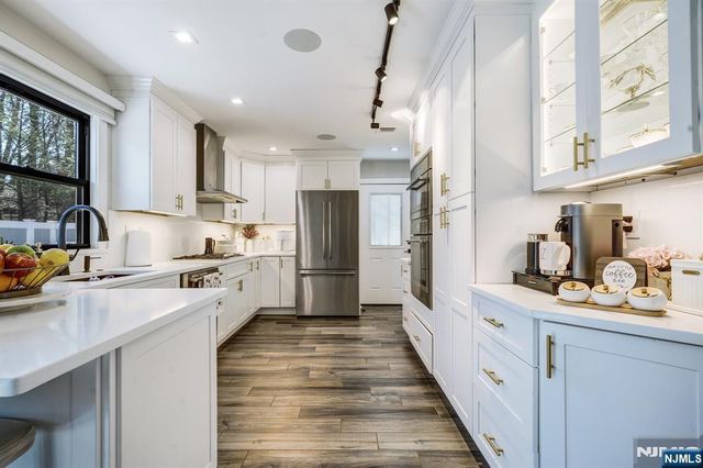 1013 Boulevard, New Milford, NJ 07646