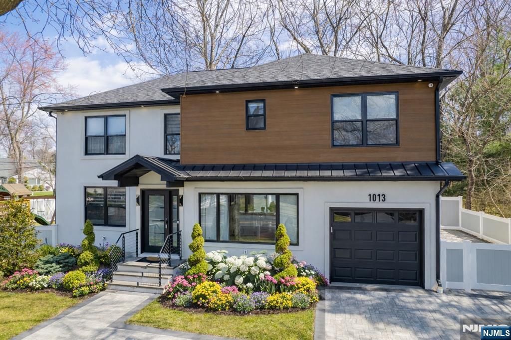 1013 Boulevard, New Milford, NJ 07646