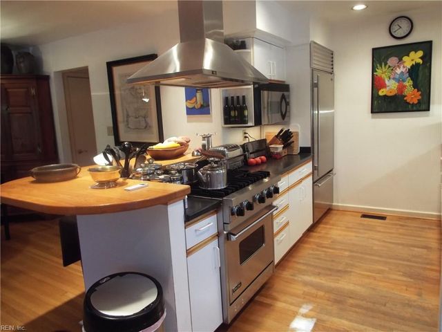 15050 White Meadow RD, Boykins, VA 23827