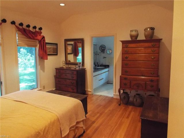 15050 White Meadow RD, Boykins, VA 23827