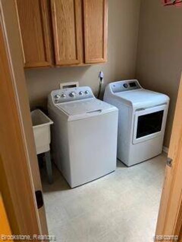 33540 Birchlawn, Westland, MI 48185