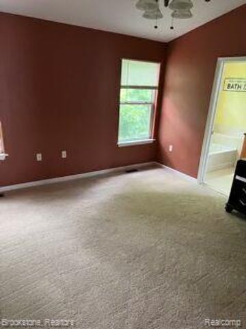 33540 Birchlawn, Westland, MI 48185