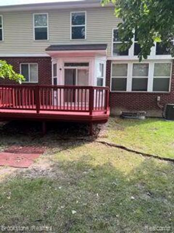 33540 Birchlawn, Westland, MI 48185