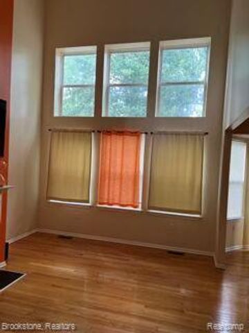 33540 Birchlawn, Westland, MI 48185