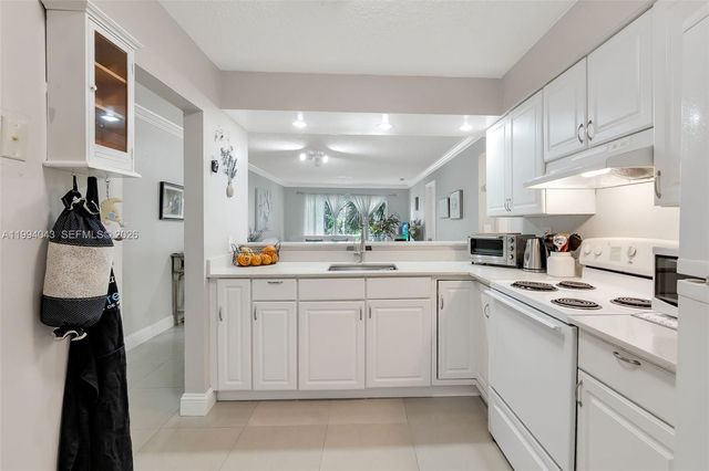 1001 NW 45th St 6, Deerfield Beach, FL 33064