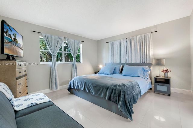 1001 NW 45th St 6, Deerfield Beach, FL 33064