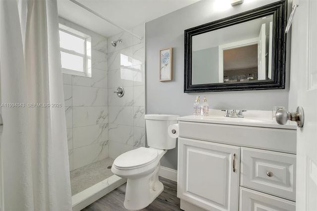 1001 NW 45th St 6, Deerfield Beach, FL 33064