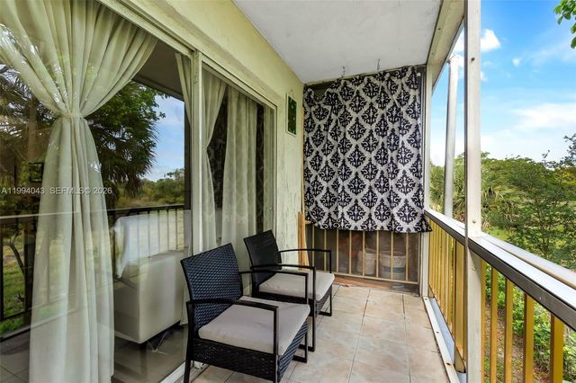 1001 NW 45th St 6, Deerfield Beach, FL 33064