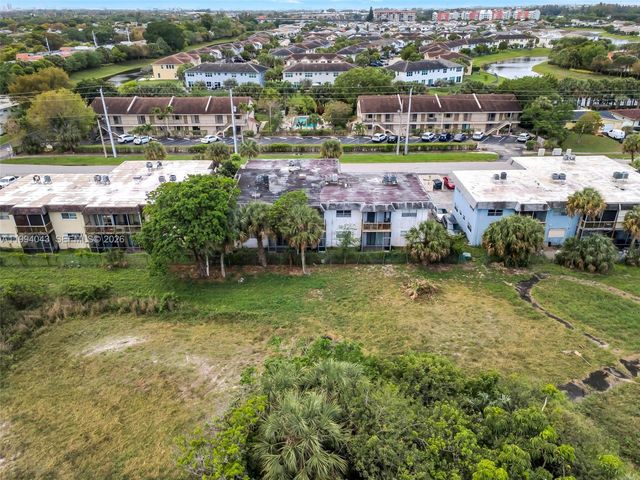 1001 NW 45th St 6, Deerfield Beach, FL 33064