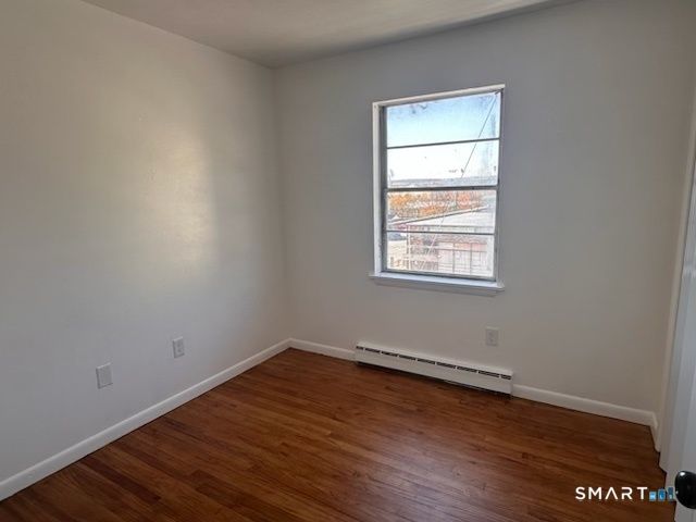 1295 East Main Street 8, Waterbury, CT 06705