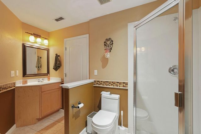 5352 Gladstone, Stockton, CA 95219