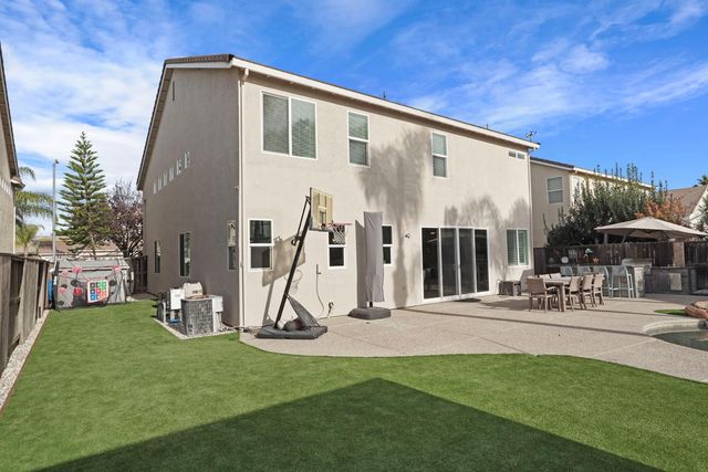 5352 Gladstone, Stockton, CA 95219