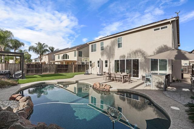 5352 Gladstone, Stockton, CA 95219