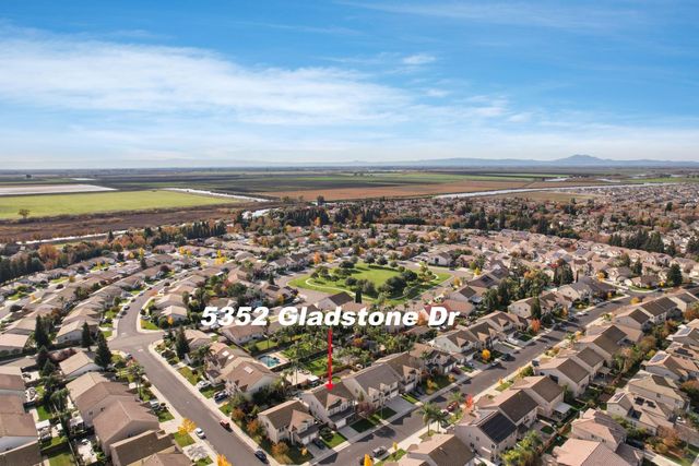 5352 Gladstone, Stockton, CA 95219