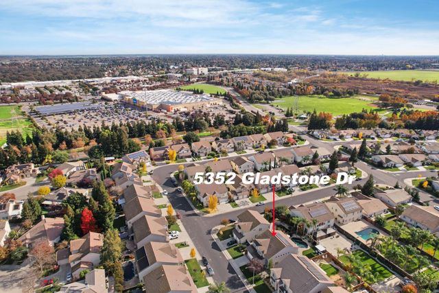 5352 Gladstone, Stockton, CA 95219