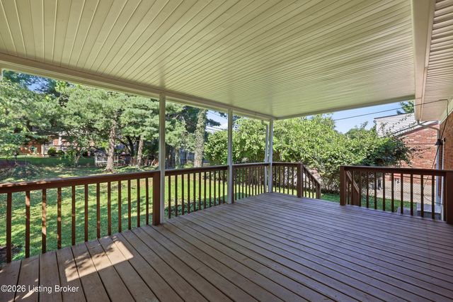 4313 Rockwood Dr, Louisville, KY 40220