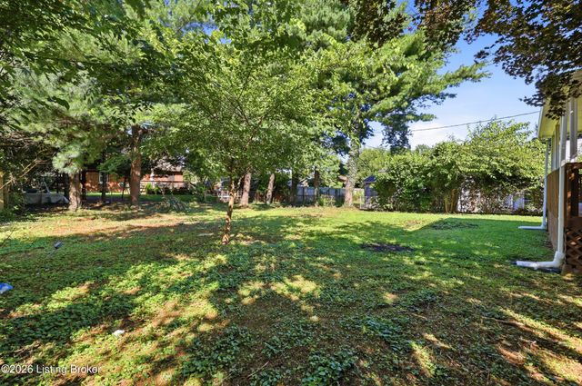 4313 Rockwood Dr, Louisville, KY 40220