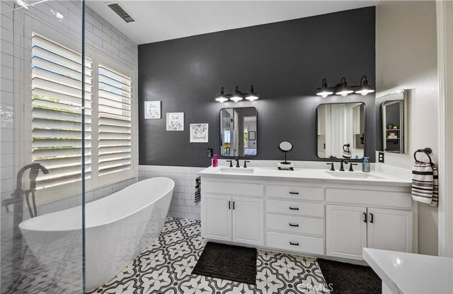 13596 Mesa Crest Drive, Yucaipa, CA 92399