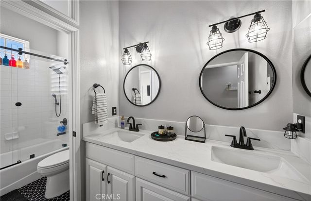 13596 Mesa Crest Drive, Yucaipa, CA 92399