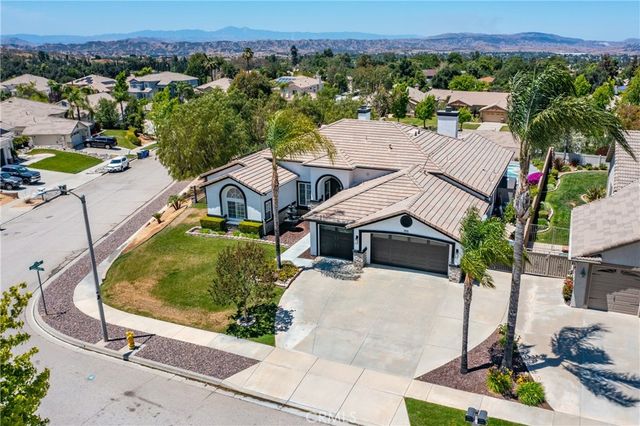 13596 Mesa Crest Drive, Yucaipa, CA 92399