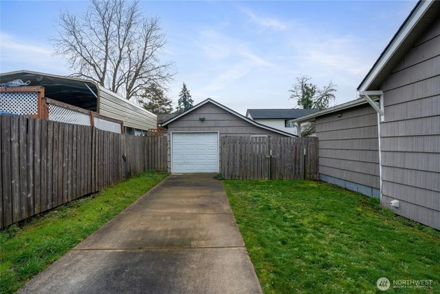 610 115th Street S, Tacoma, WA 98444