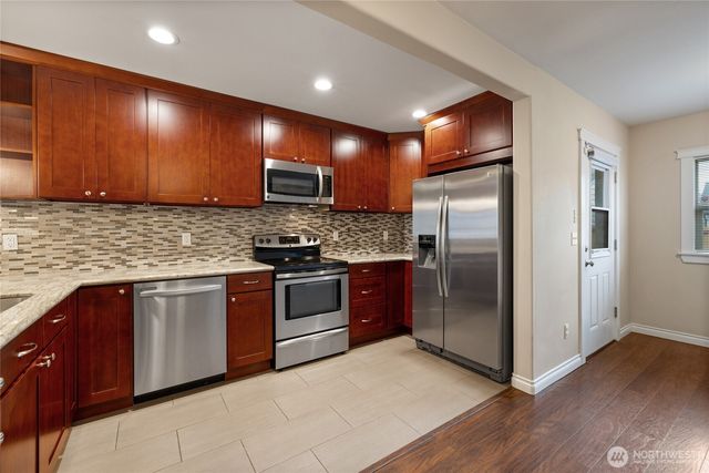 610 115th Street S, Tacoma, WA 98444