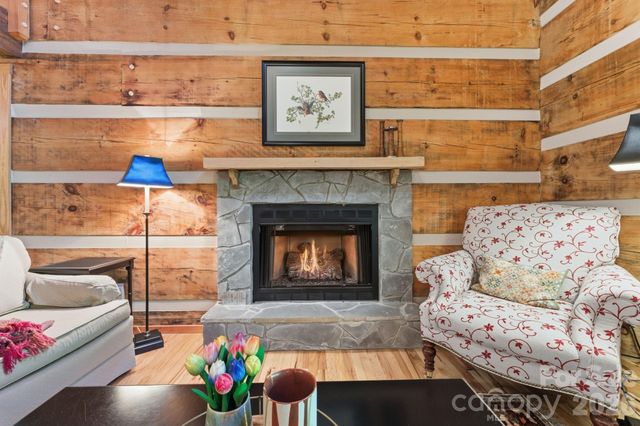 311 Copper Spur Drive, Maggie Valley, NC 28751
