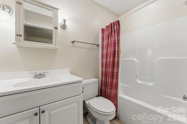 311 Copper Spur Drive, Maggie Valley, NC 28751