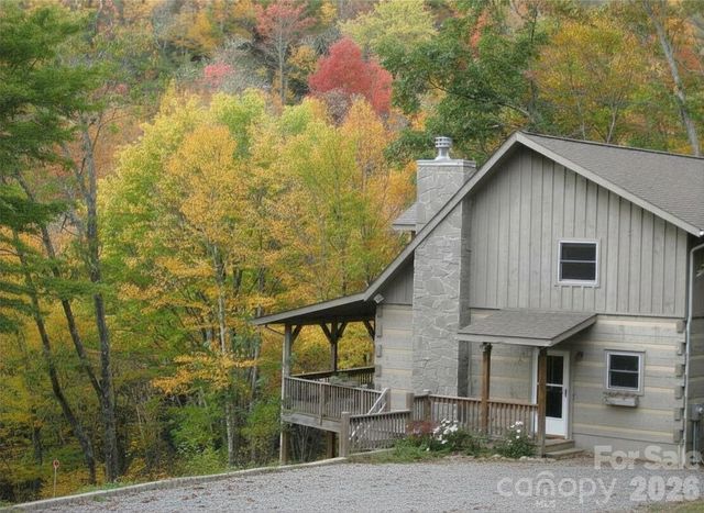 311 Copper Spur Drive, Maggie Valley, NC 28751