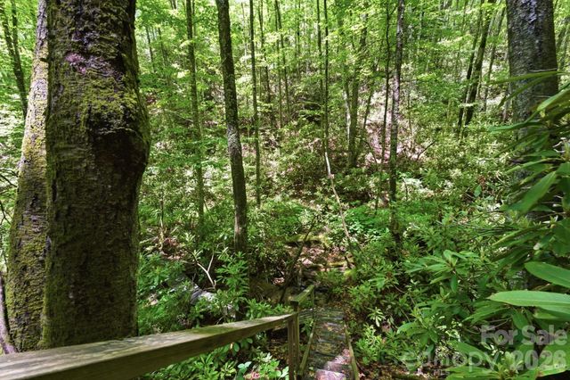 311 Copper Spur Drive, Maggie Valley, NC 28751