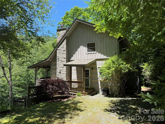 311 Copper Spur Drive, Maggie Valley, NC 28751