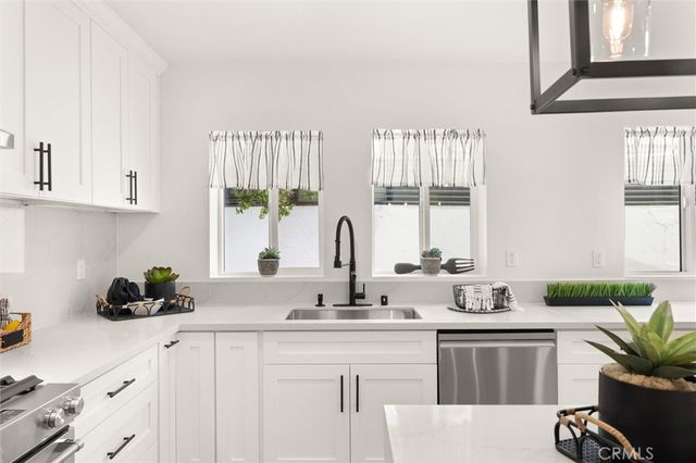 5981 Pickford Street, Los Angeles, CA 90035