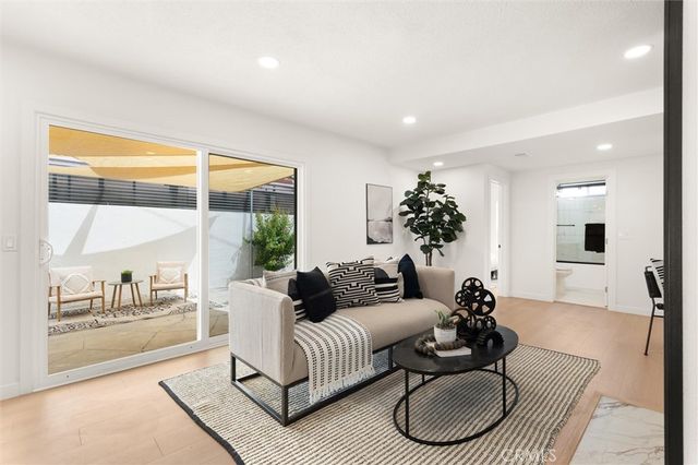 5981 Pickford Street, Los Angeles, CA 90035