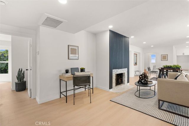 5981 Pickford Street, Los Angeles, CA 90035