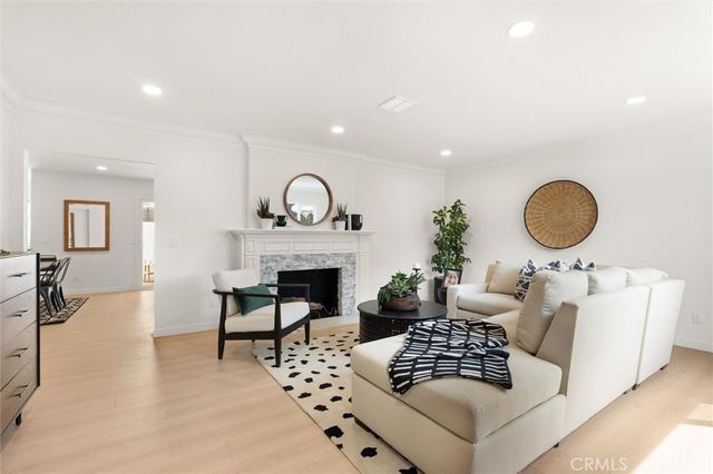 5981 Pickford Street, Los Angeles, CA 90035