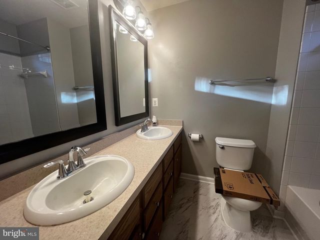 7738 TIMBERCROSS LN, Glen Burnie, MD 21060