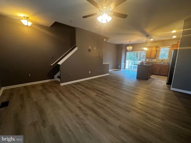 7738 TIMBERCROSS LN, Glen Burnie, MD 21060