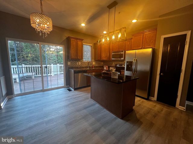 7738 TIMBERCROSS LN, Glen Burnie, MD 21060