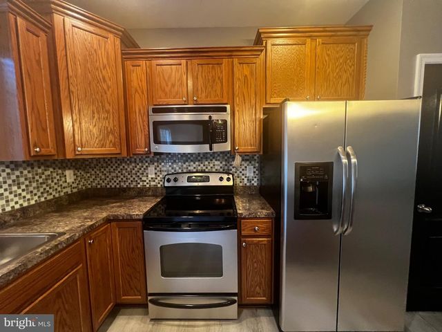 7738 TIMBERCROSS LN, Glen Burnie, MD 21060