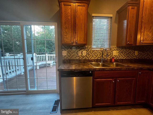 7738 TIMBERCROSS LN, Glen Burnie, MD 21060