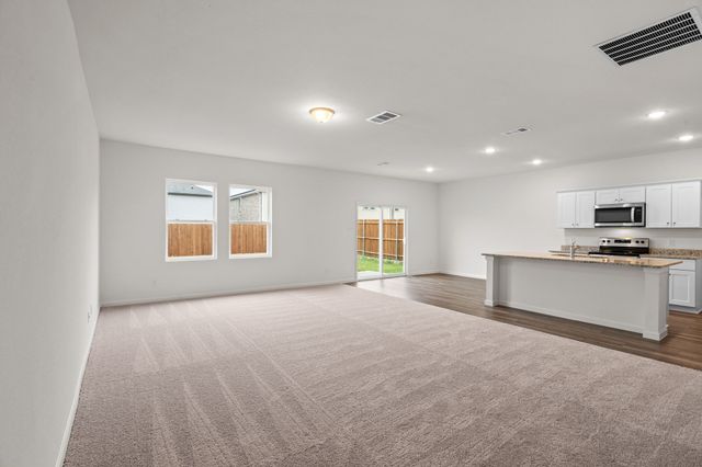 619 Colgate Circle, Princeton, TX 75407