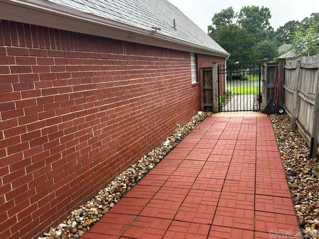 6 Sugarloaf Loop, Maumelle, AR 72113