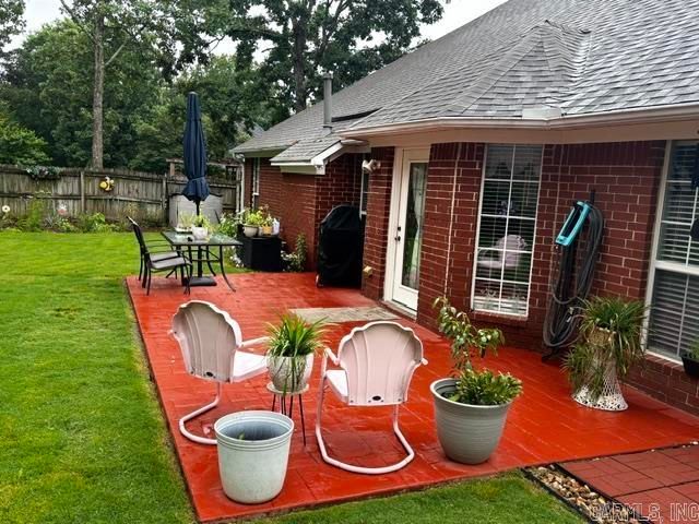 6 Sugarloaf Loop, Maumelle, AR 72113
