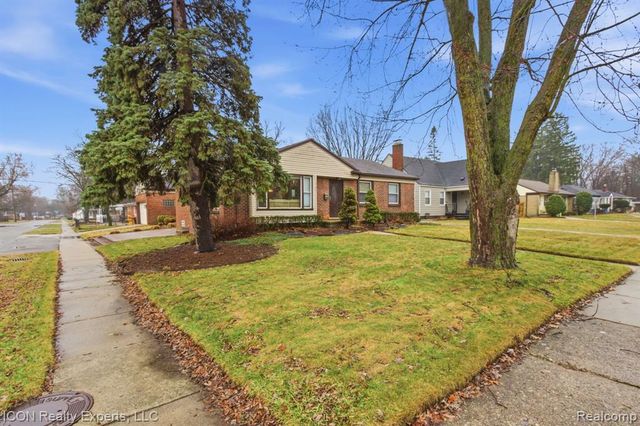 18405 Westover Avenue, Southfield, MI 48075